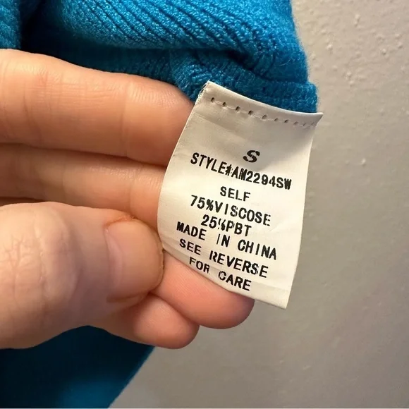 *3/20* NanaMacs Duly Noted Ribbed Racer Crop Tank - Picture 8 of 12